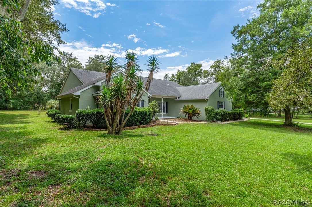 1852 W Ivorywood Drive