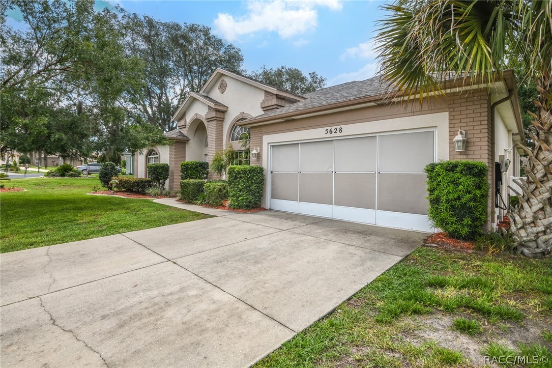 5628 W Hunters Ridge Circle, Lecanto, Florida image 20