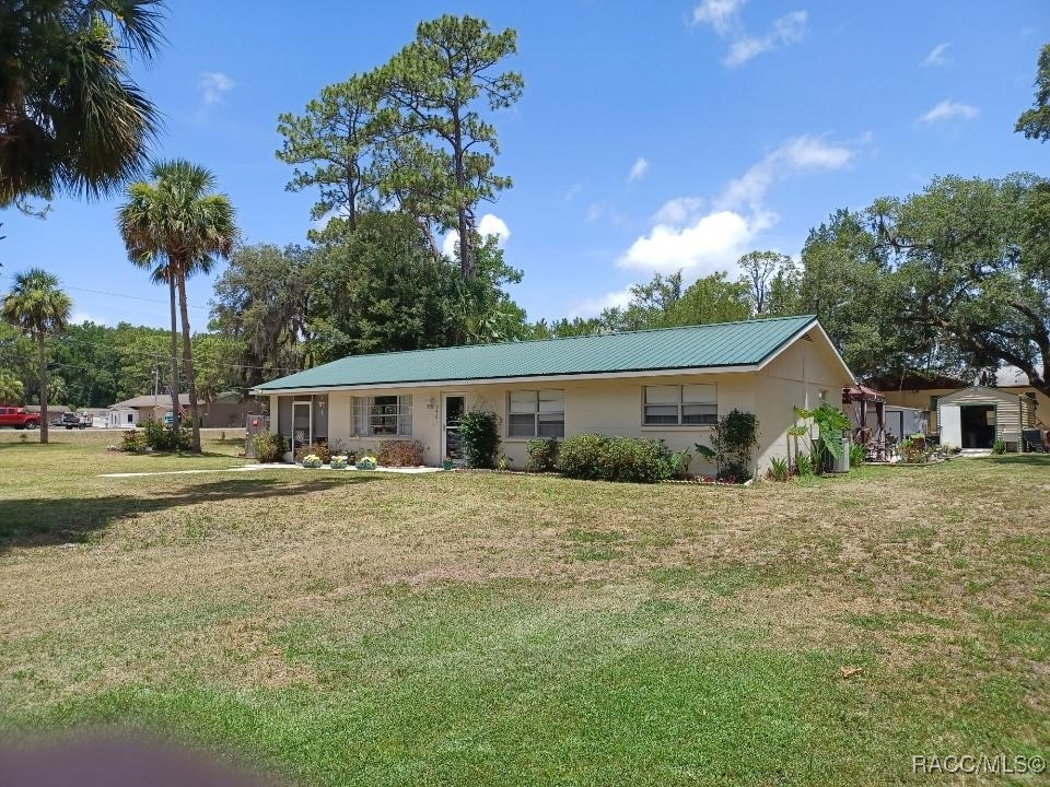 9461 W Tall Pines Court