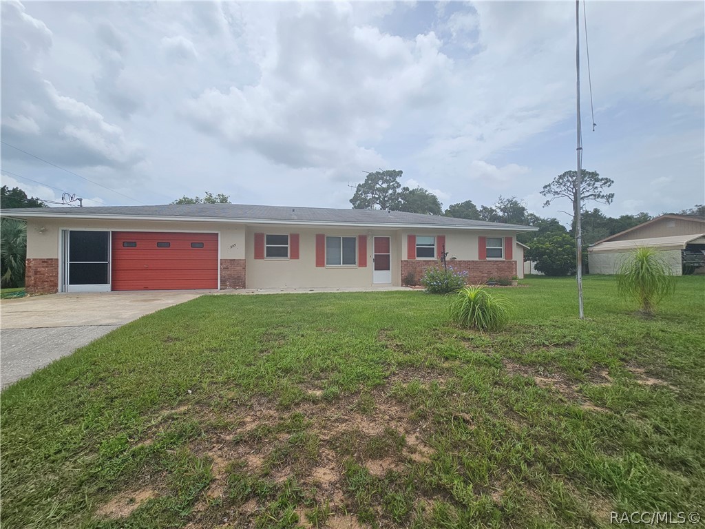 925 Palm Avenue, Inverness, Florida image 1