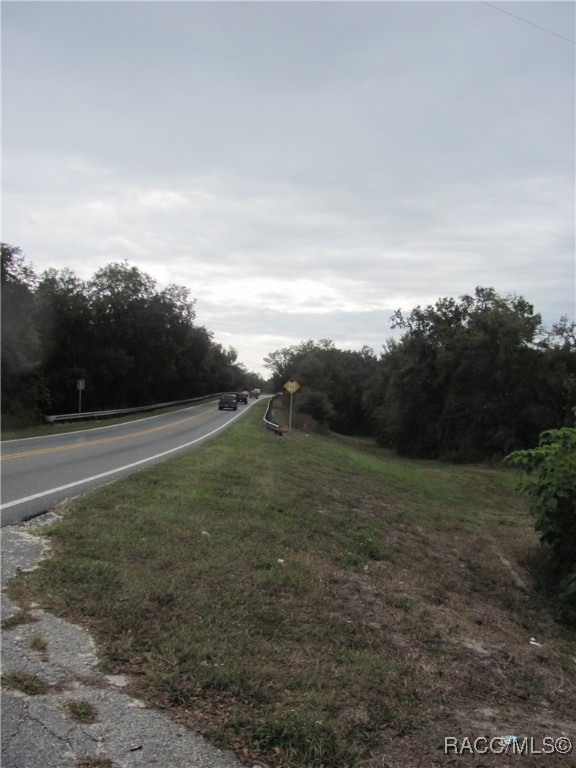 2001 N HWY 41 Highway
