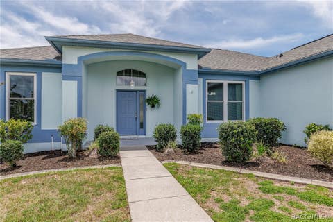 Homes For Sale - 210 N Rexford Drive<br/> Beverly Hills, FL 34465