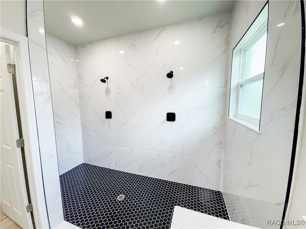7056 Maltese Drive, Citrus Springs, Florida image 14