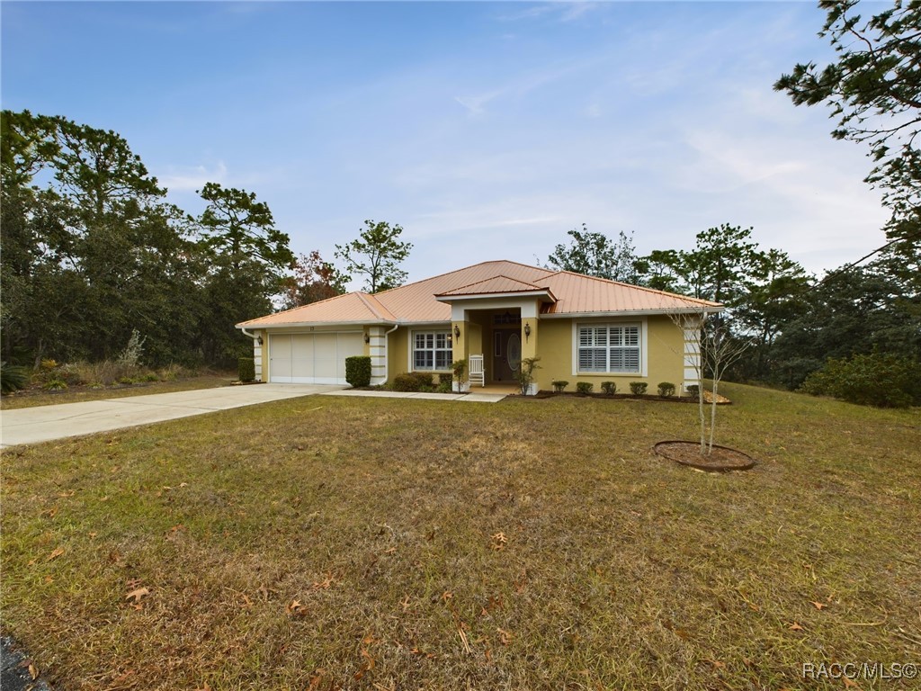 13 Apple Court, Homosassa, Florida image 2