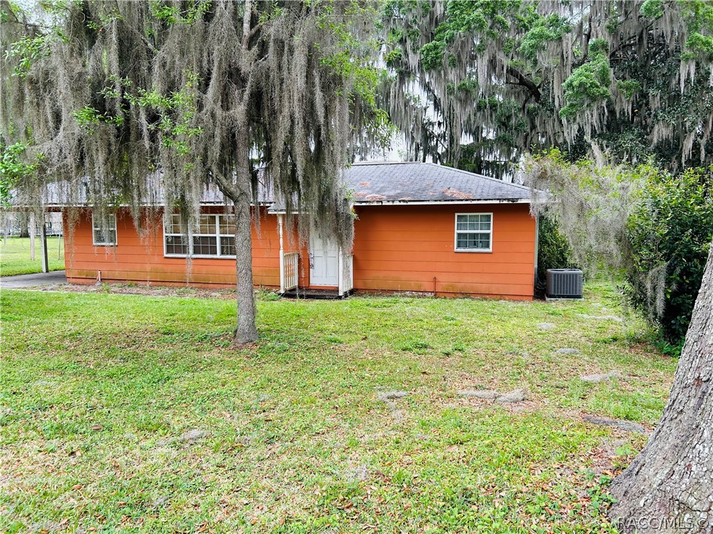 213 S Hunting Lodge Drive, Inverness, Florida image 25