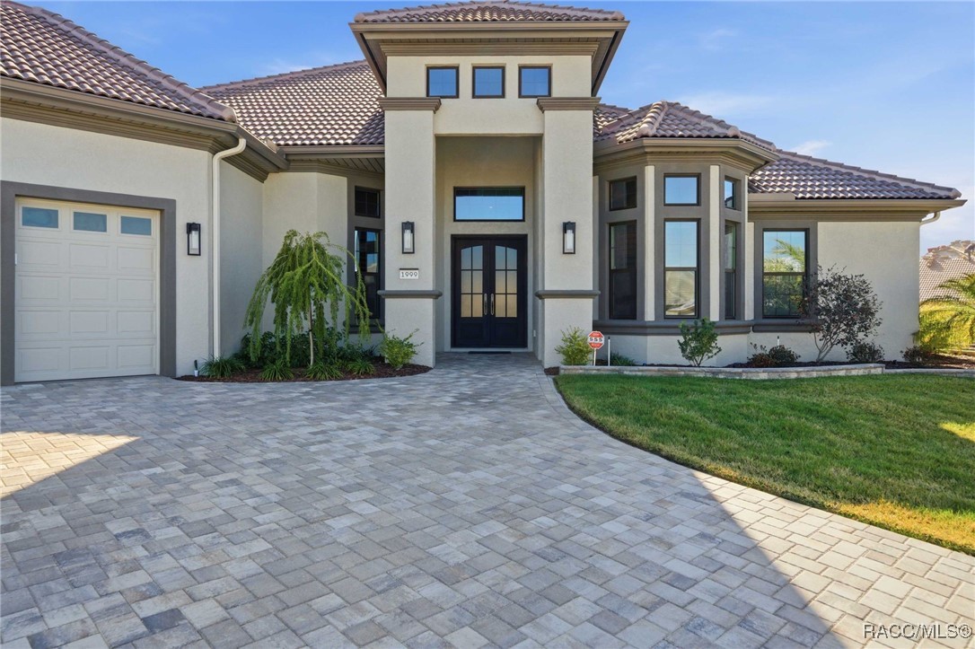 1999 N Buckmeadow Loop