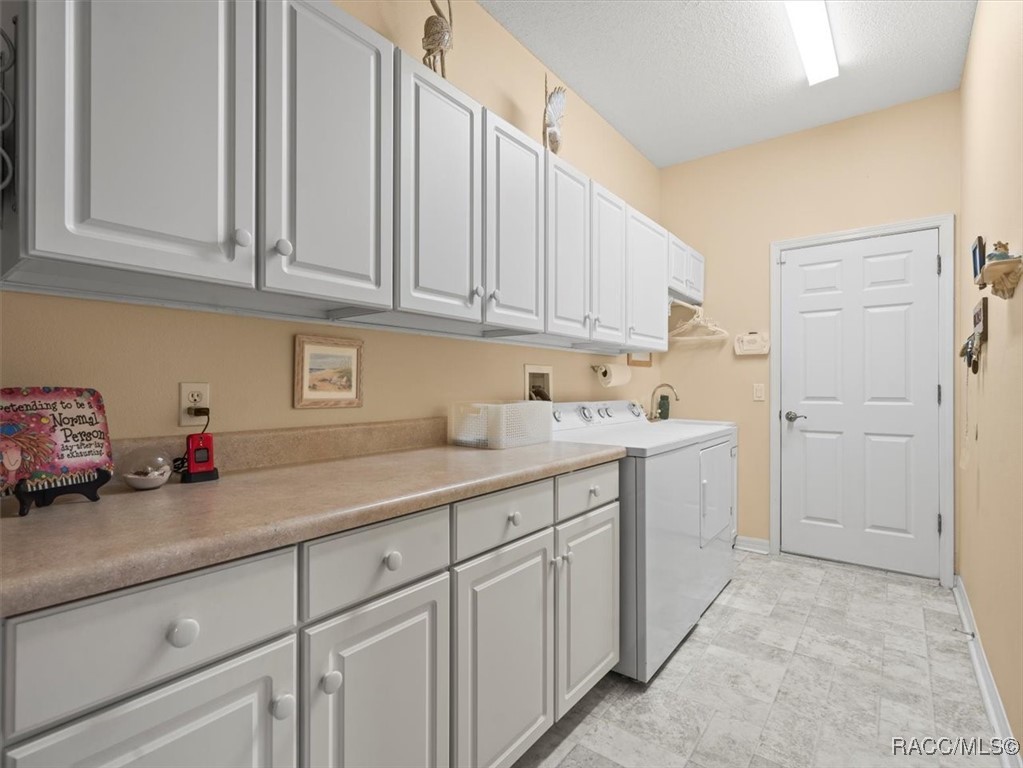 18514 Hidden Pines Way, Hudson, New York image 35
