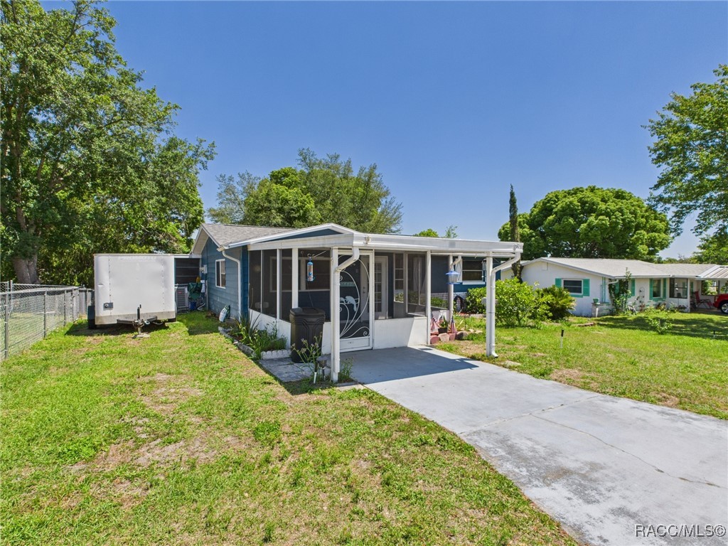 11 Donna Street, Beverly Hills, New York image 3