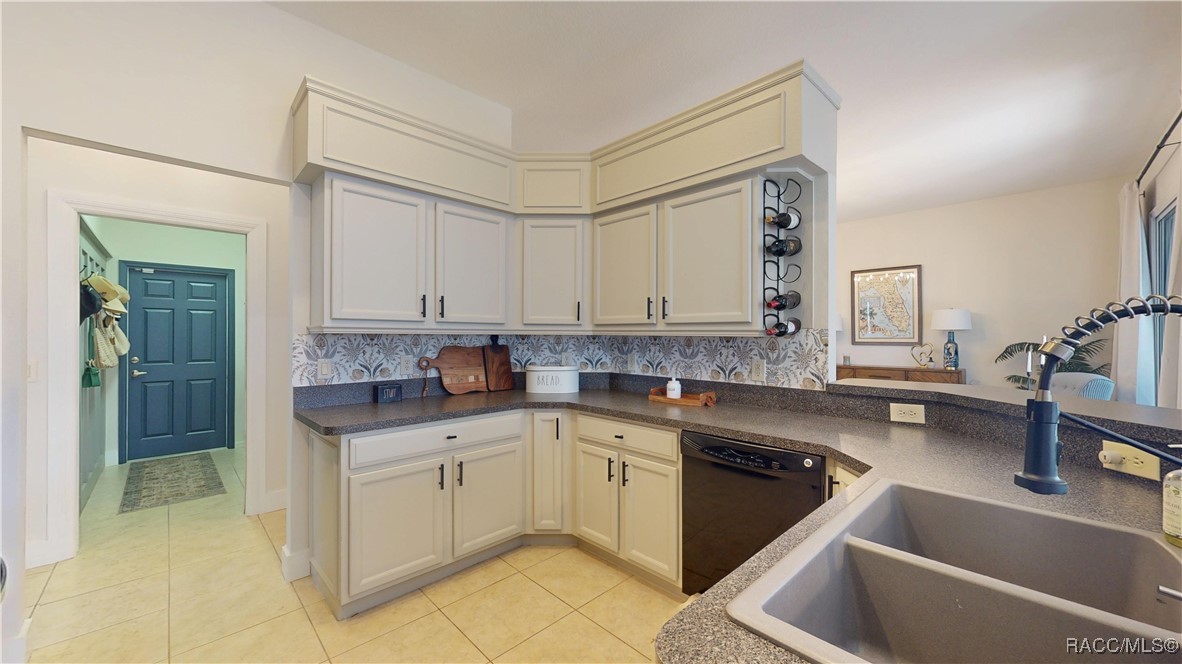 2457 N Brentwood Circle, Lecanto, Florida image 15