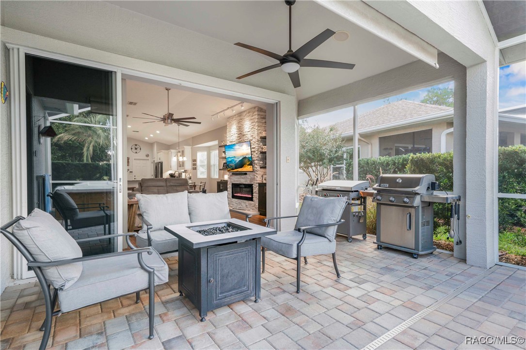 Lecanto, Florida 34461, United States, 3 Bedrooms Bedrooms, ,2 BathroomsBathrooms,Residential,Active,233915