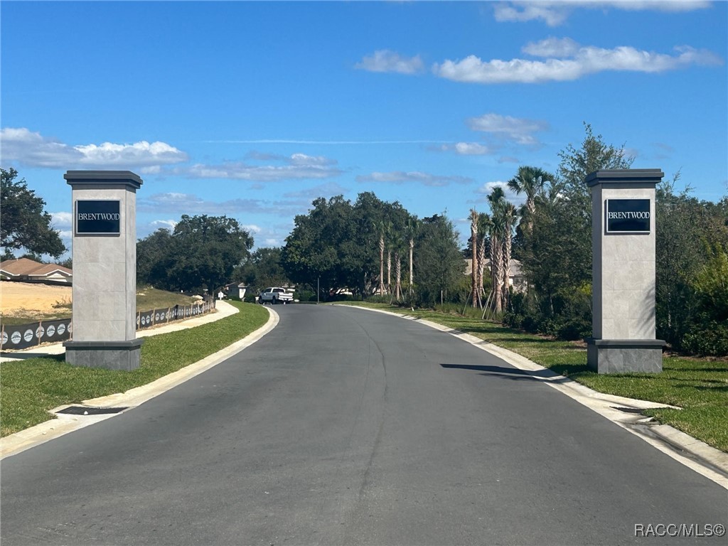 Lecanto, Florida 34461, United States, 3 Bedrooms Bedrooms, ,2 BathroomsBathrooms,Residential,Active,233915