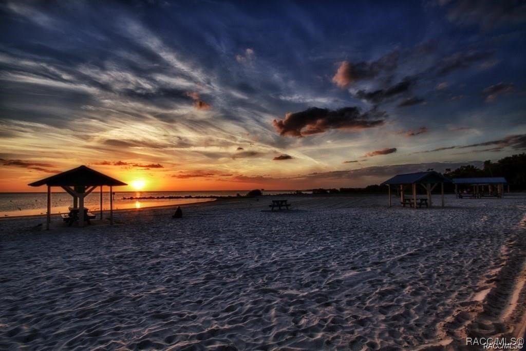 Lecanto, Florida 34461, United States, 3 Bedrooms Bedrooms, ,2 BathroomsBathrooms,Residential,Active,233915