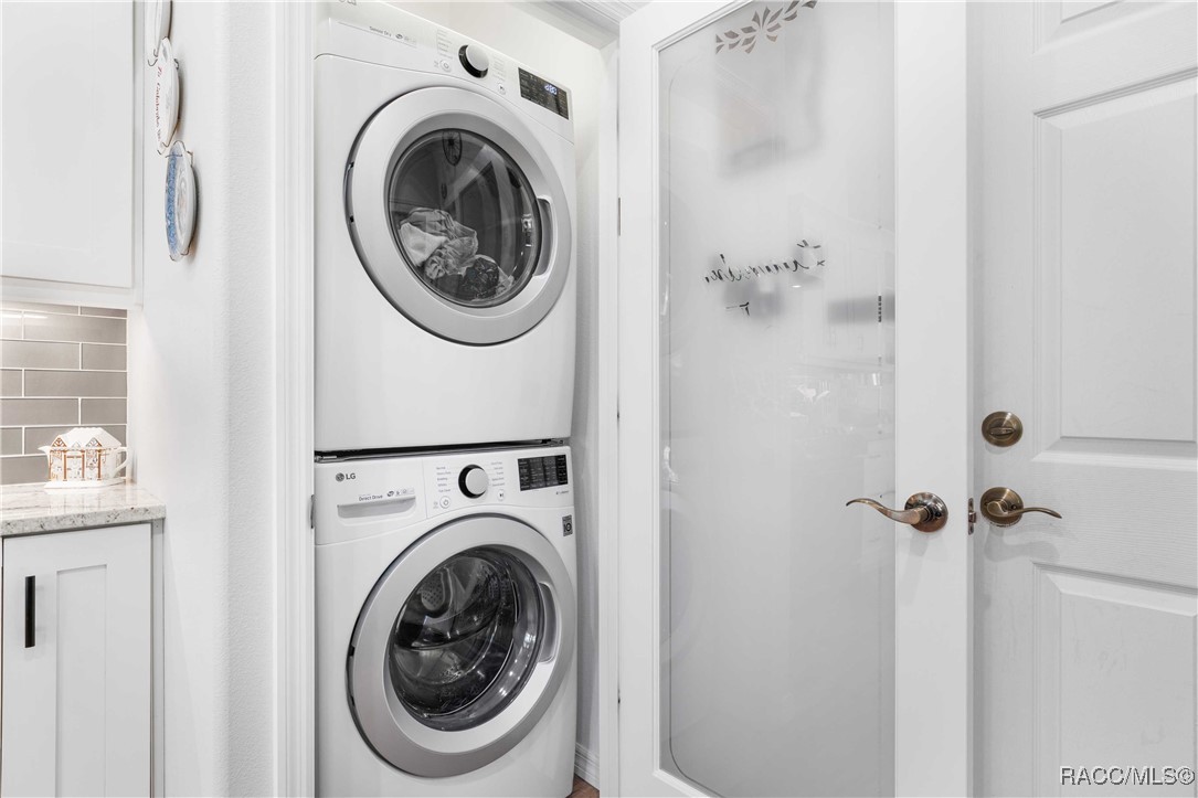 Lecanto, Florida 34461, United States, 3 Bedrooms Bedrooms, ,2 BathroomsBathrooms,Residential,Active,233915