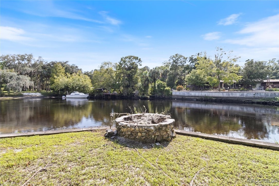 34 Garden Mall Court, Inglis, Florida image 43