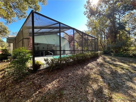 A home in Citrus Springs