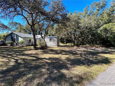 A home in Citrus Springs