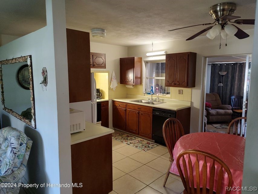 9411 E Tsala Apopka Drive, Floral City, Florida image 15