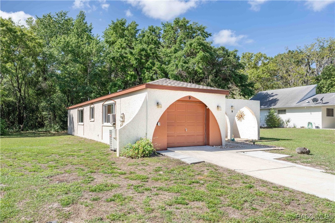 9 Chinaberry Circle, Homosassa, Florida image 3