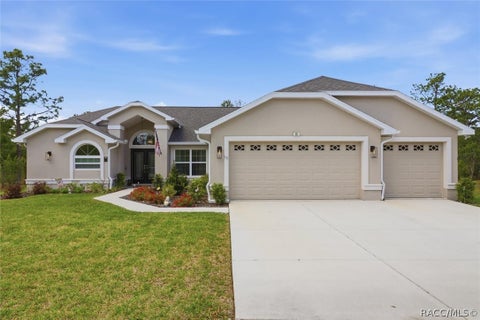 Homes For Sale - 15 Dahlia Court<br/> Homosassa, FL 34446