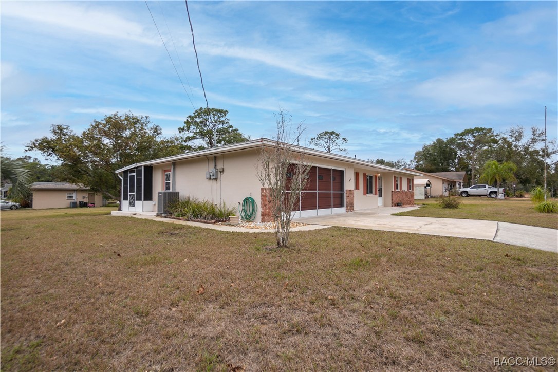 925 Palm Avenue, Inverness, Florida image 3