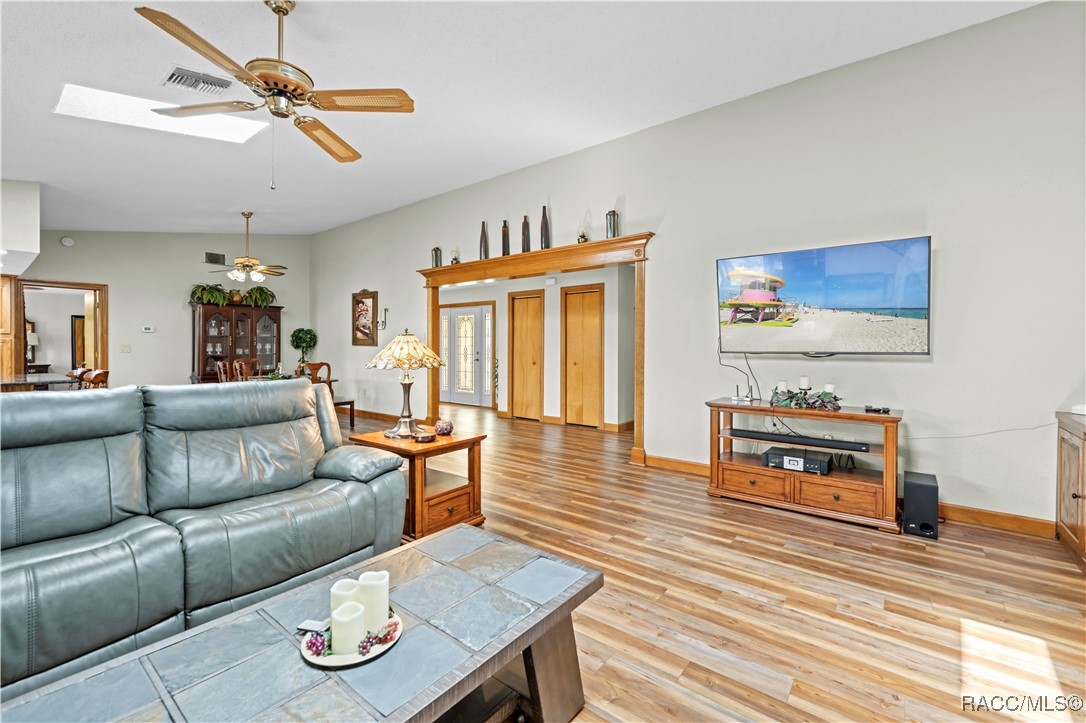 24076 Ragan Drive, Brooksville, Florida image 27