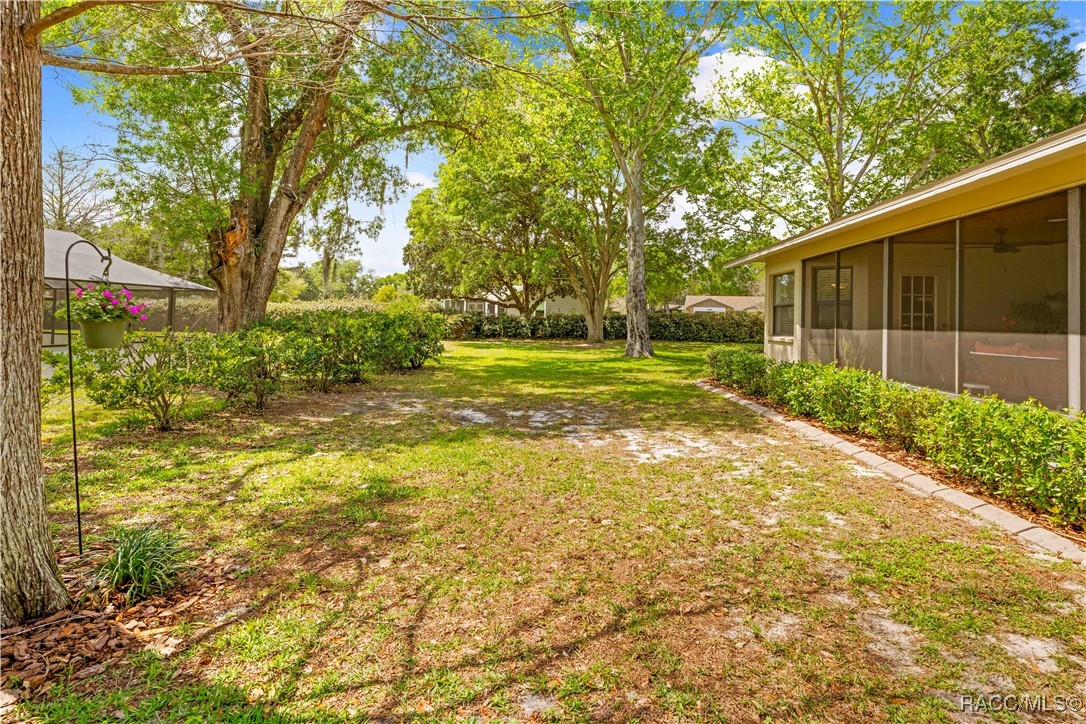 24076 Ragan Drive, Brooksville, Florida image 47
