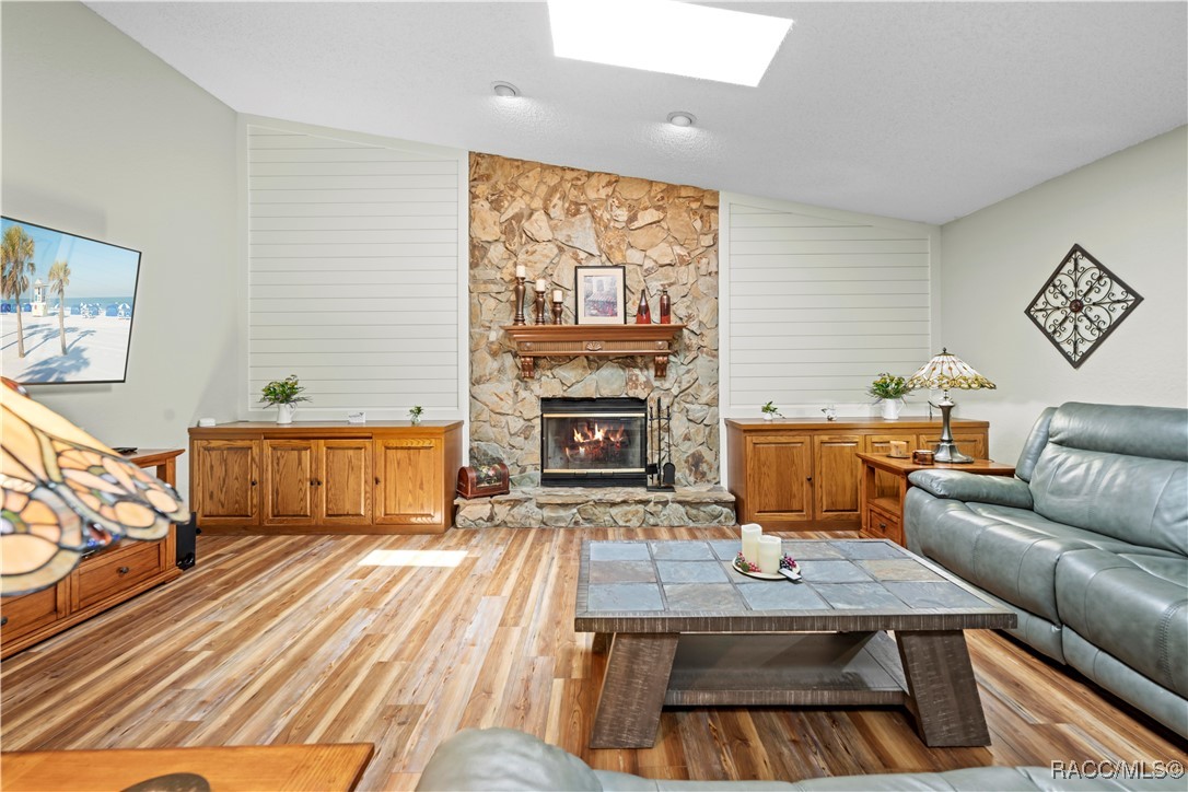 24076 Ragan Drive, Brooksville, Florida image 22