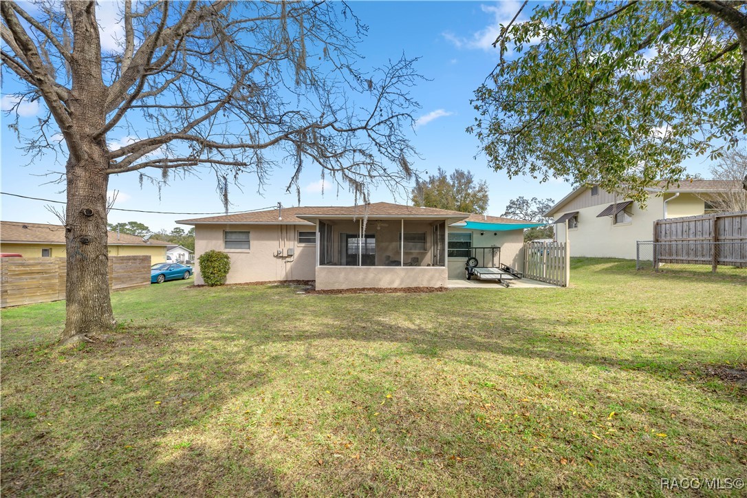 16 New Florida Avenue, Beverly Hills, Florida image 24