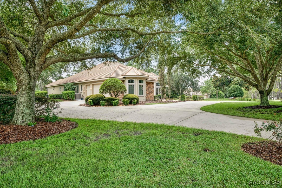 3165 W Wentworth Loop