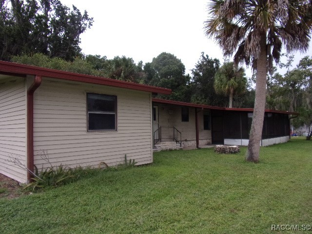 46 Wilderness Drive, Lake Panasoffkee, Florida image 3