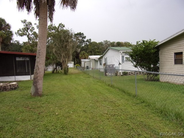 46 Wilderness Drive, Lake Panasoffkee, Florida image 2