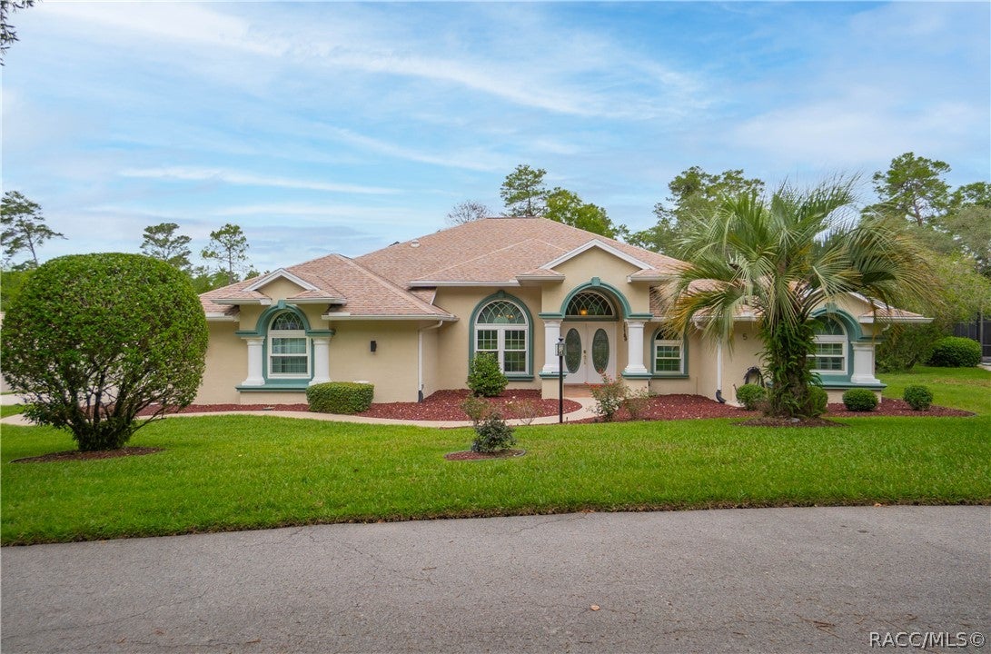 5 Zinnias Court