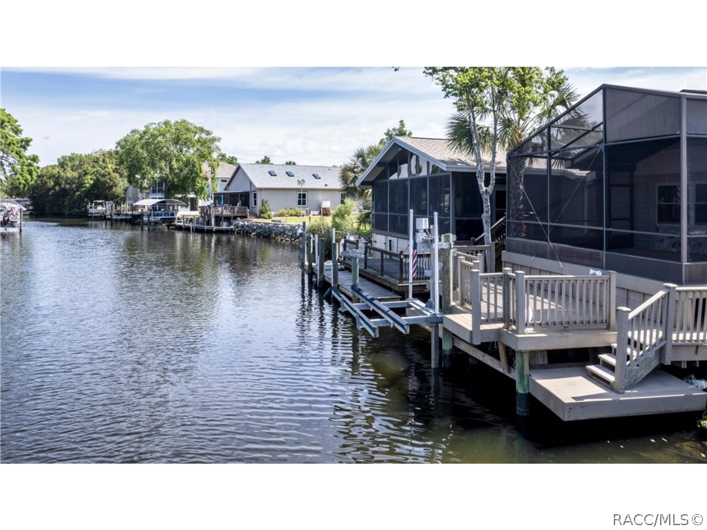 5184 S Riverview Circle, Homosassa, Florida image 35