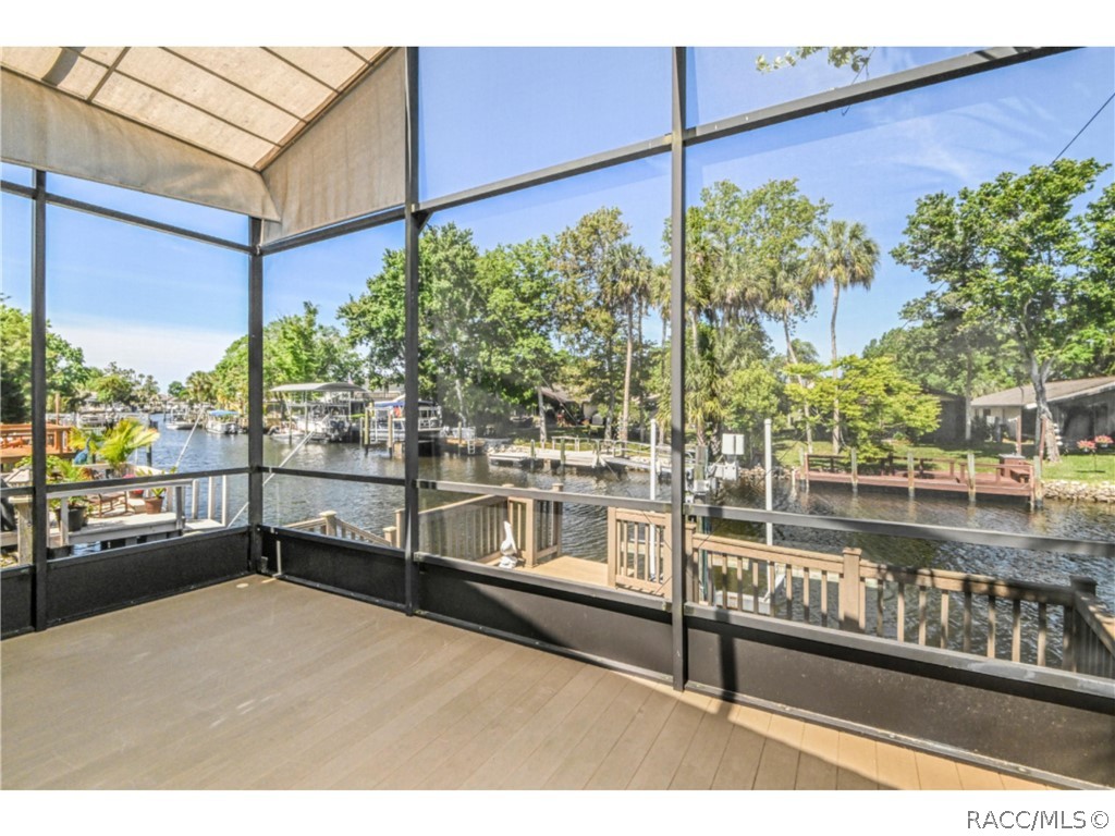 5184 S Riverview Circle, Homosassa, Florida image 32