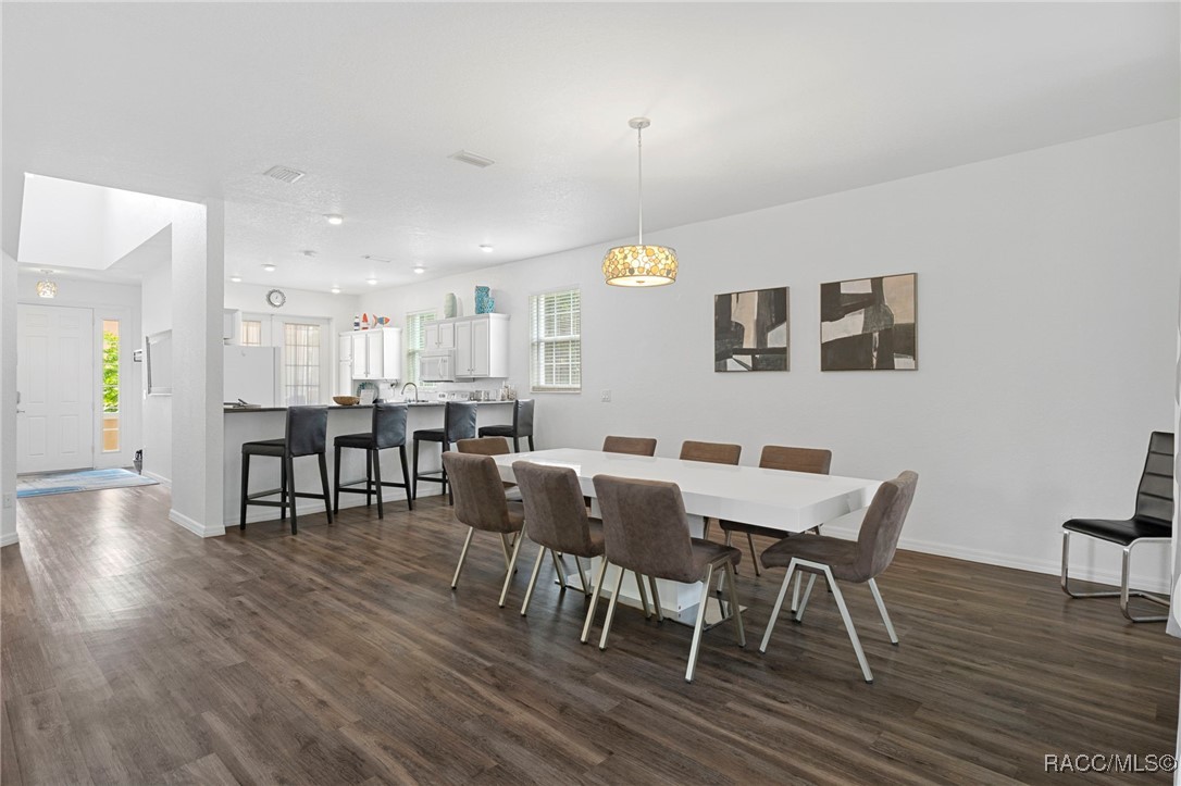 4810 S Amstel Drive 125