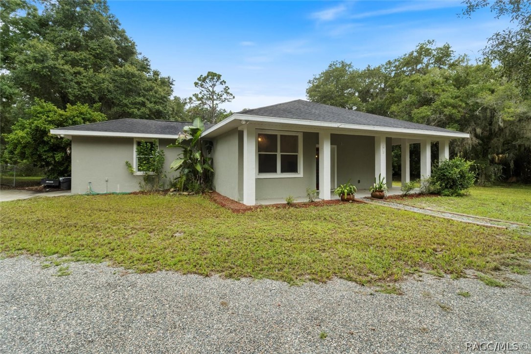 9076 N Cacalia Drive, Crystal River, Florida image 2