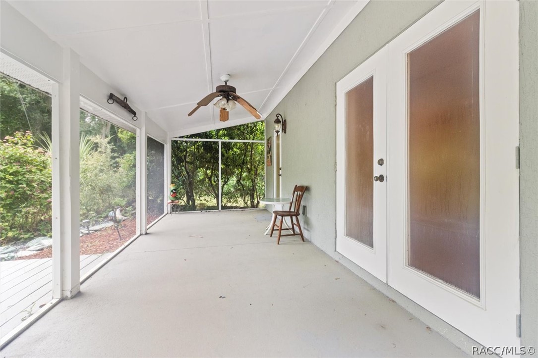 9076 N Cacalia Drive, Crystal River, Florida image 27