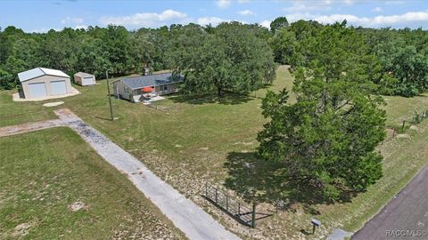 6655 S Redbird Avenue Lecanto FL 34461