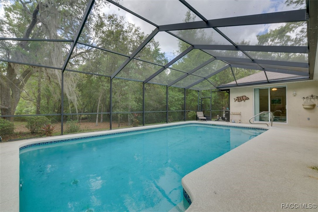 374 W Wason Street, Citrus Springs, Florida image 6