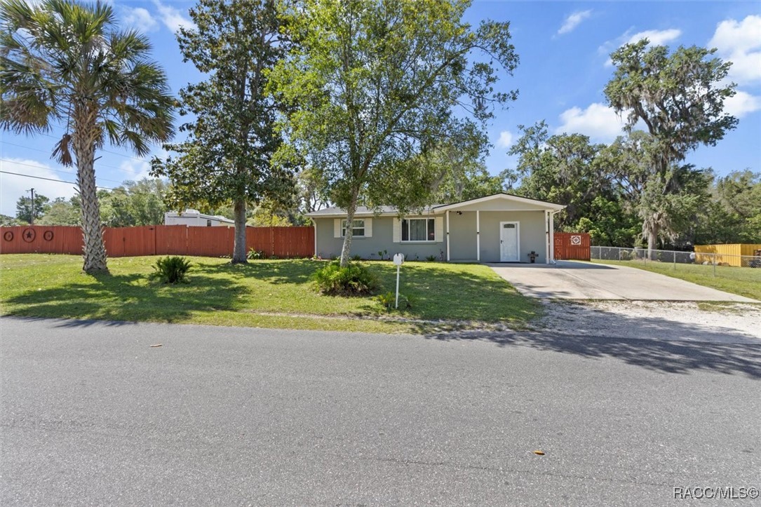 6264 W Arter Street, Crystal River, Florida image 5