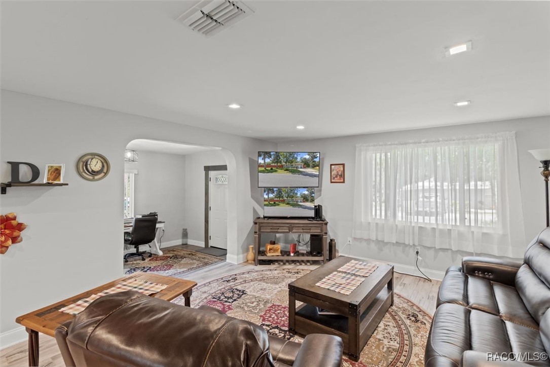 6264 W Arter Street, Crystal River, Florida image 12