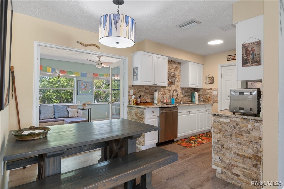 11 Oak Hollow Drive, Beverly Hills, Florida image 6