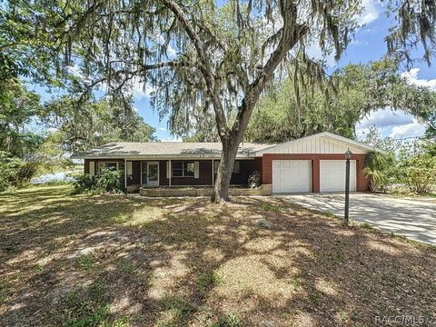 990 N Leisure Point Inverness FL 34453