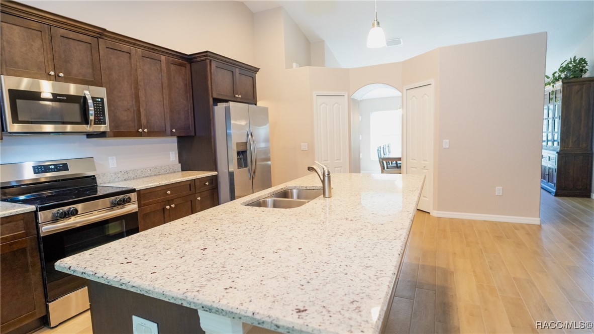 16 Cyclamen Court, Homosassa, Florida image 13