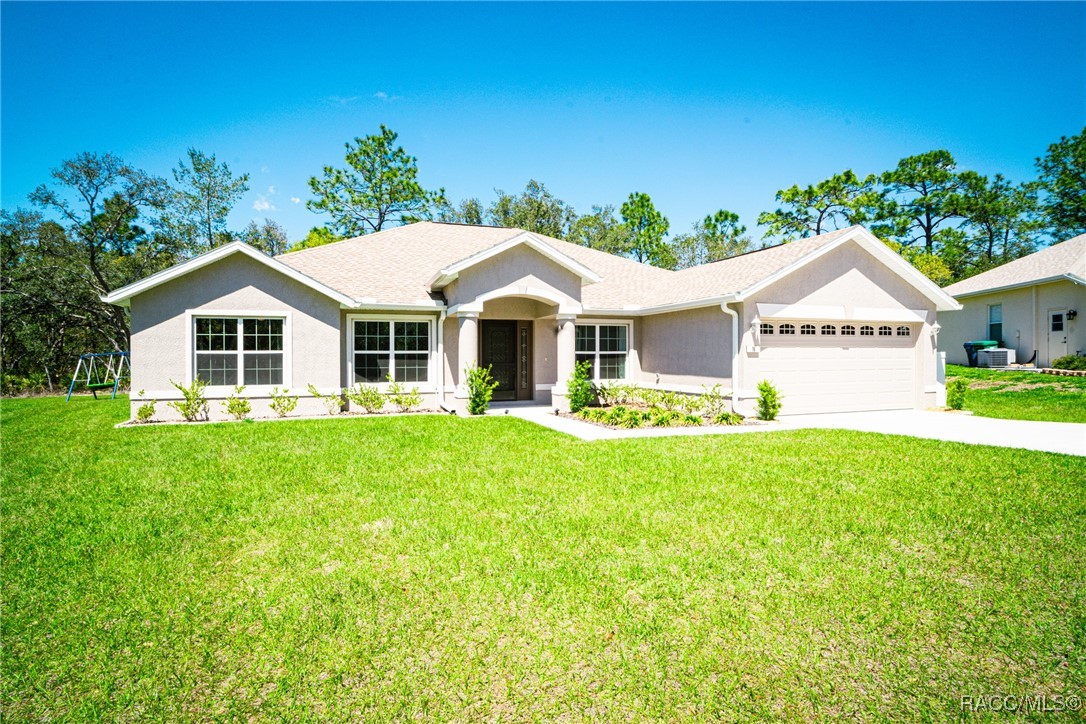 16 Cyclamen Court, Homosassa, Florida image 2