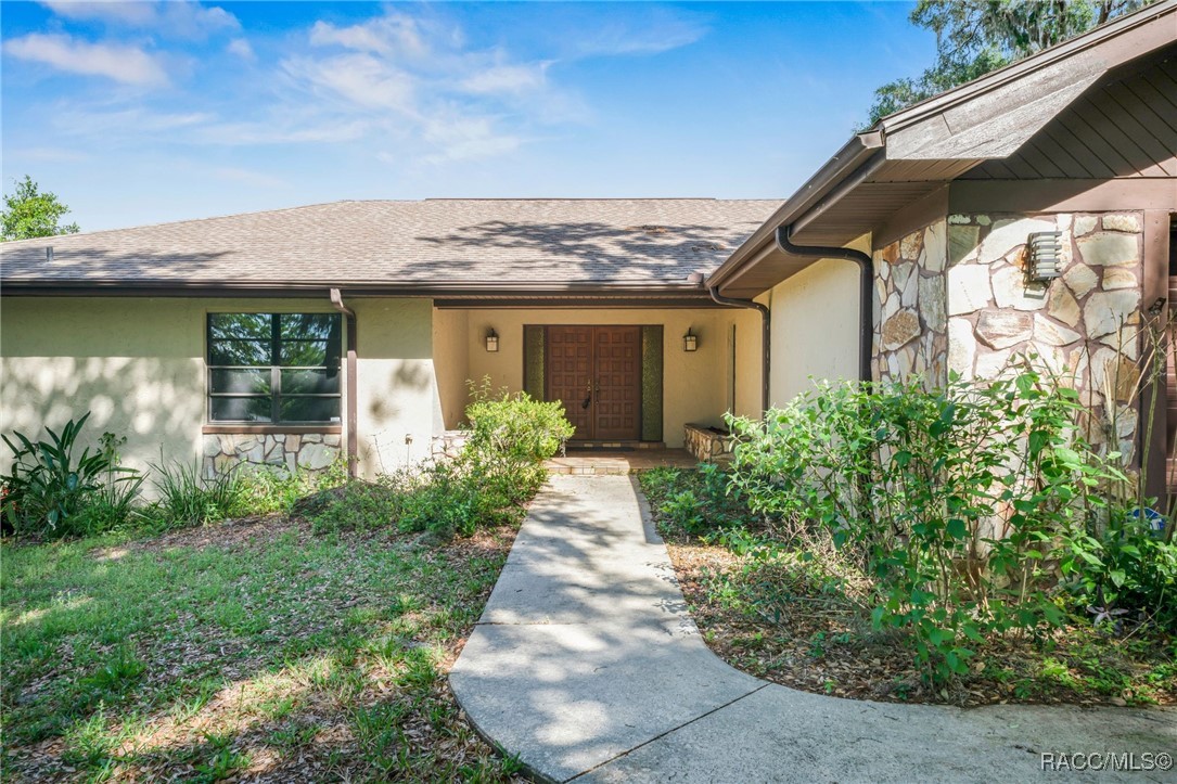 4401 E Windmill Drive, Inverness, Florida image 2