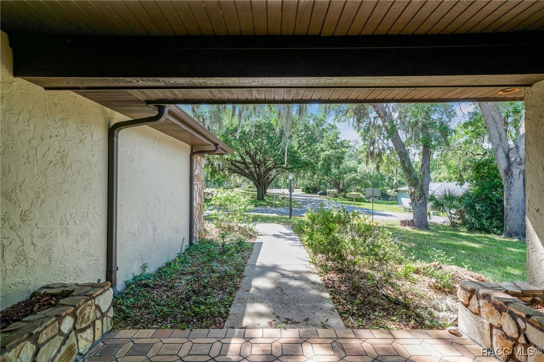 4401 E Windmill Drive, Inverness, Florida image 4