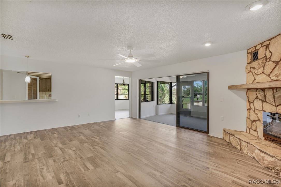 4401 E Windmill Drive, Inverness, Florida image 8
