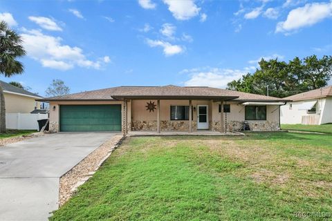 A home in Crystal River