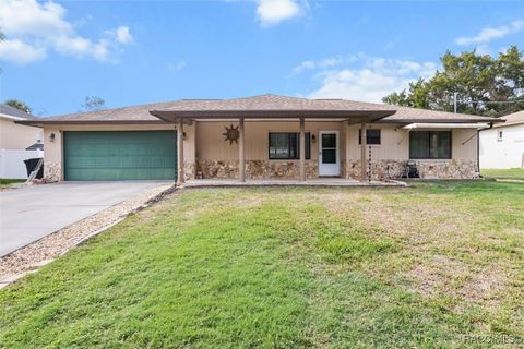 A home in Crystal River